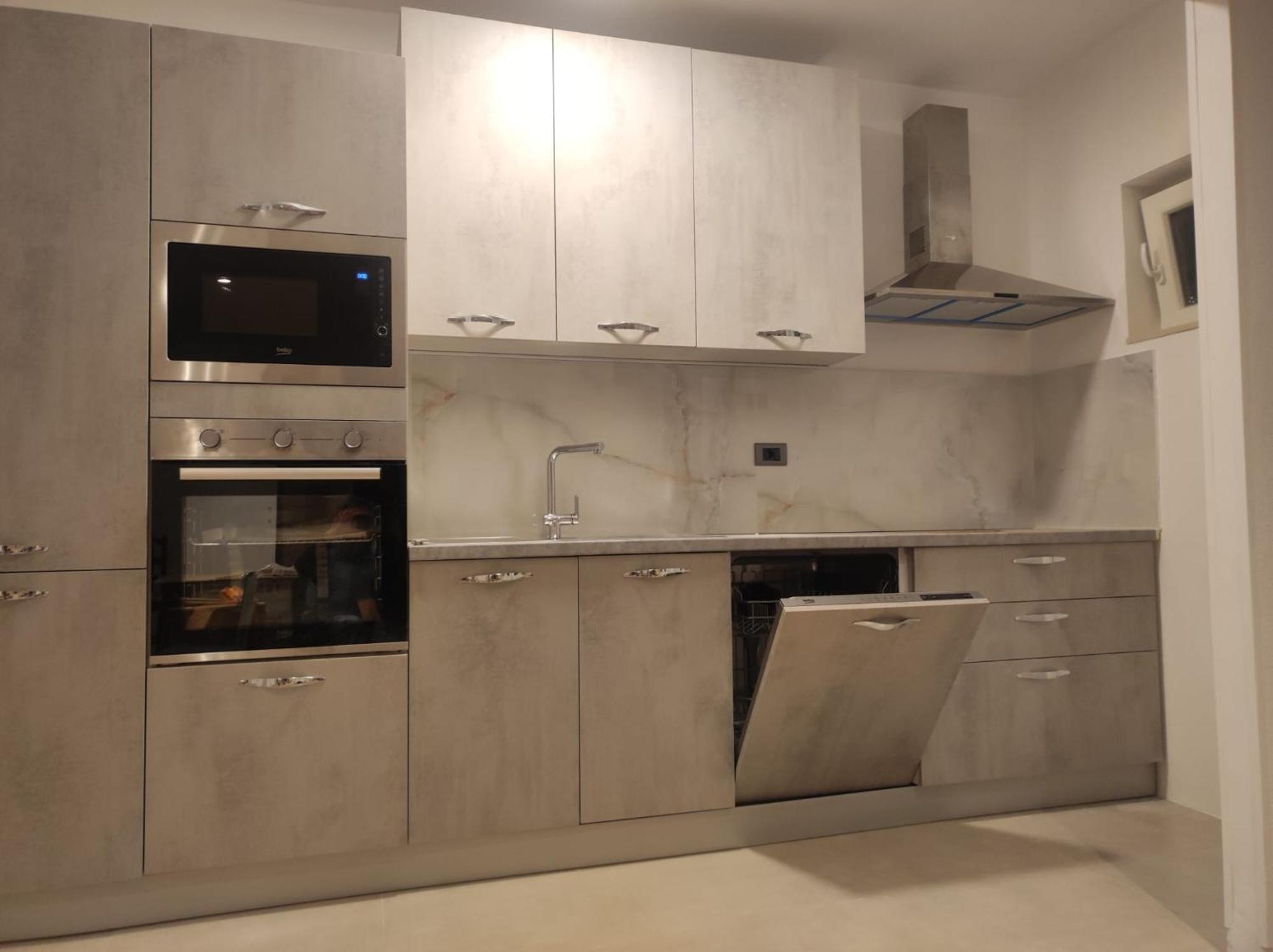 Apartments Nina M Baška Voda Eksteriør bilde
